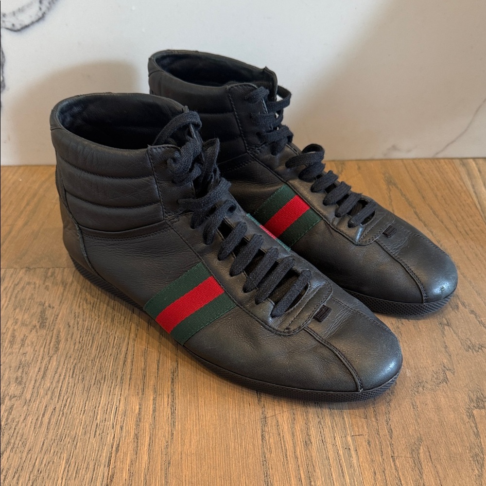 Gucci - Picture 2 of 4